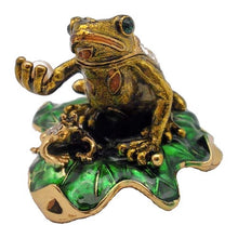 Load image into Gallery viewer, Brown Frog on Leaf Jewelry Case  (MINIMUM OF 2)
