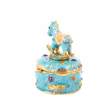 Load image into Gallery viewer, Crown with Cross Jewelry Case
