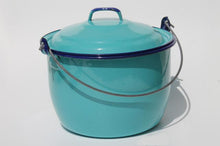 Load image into Gallery viewer, 3Qt Convex Kettle w/ Lid
